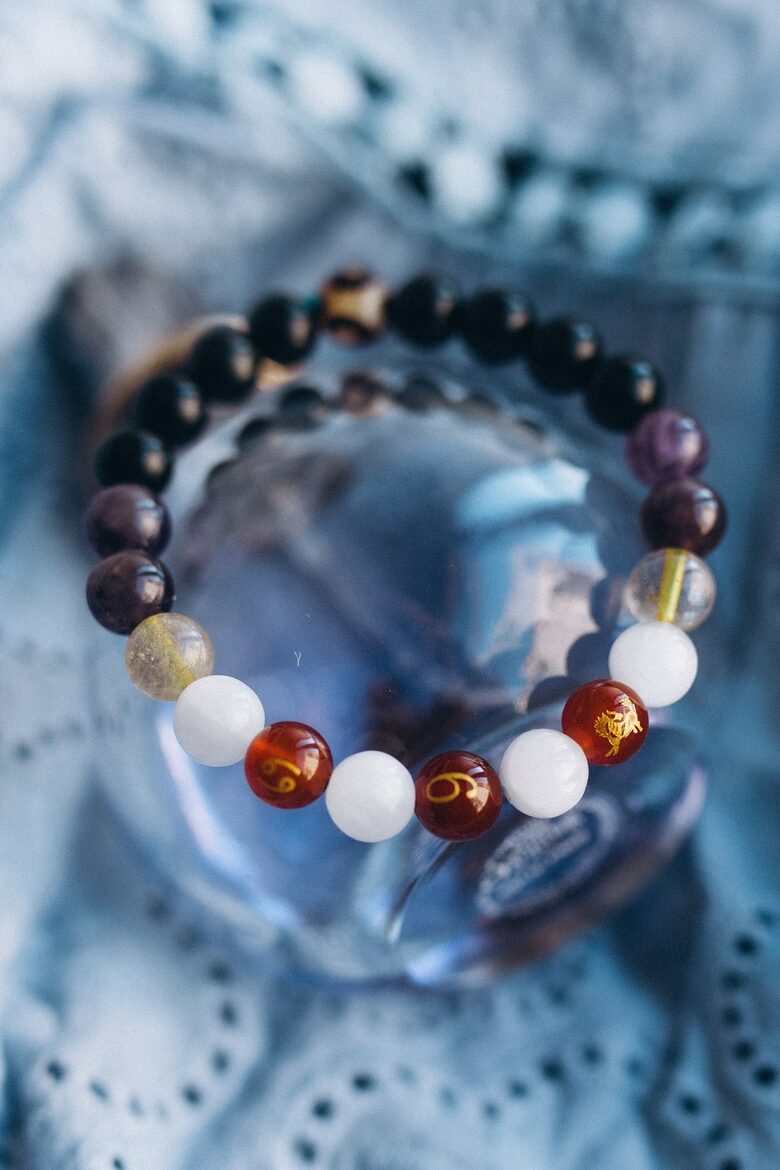 3 astro zīmju aproce ar obsidiānu