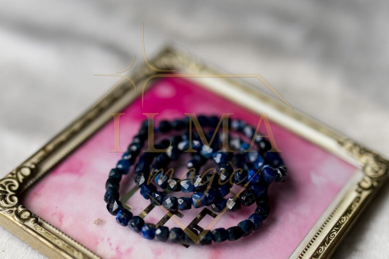 Kianīta aproce (luksus klase)