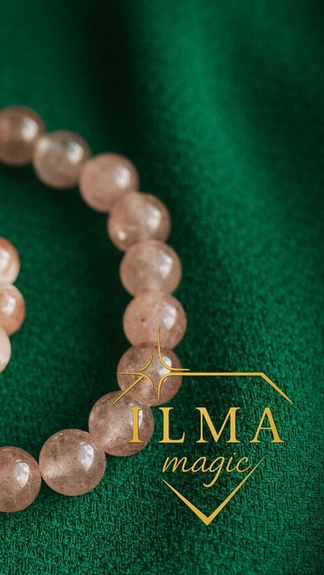 Zemeņu kvarca aproce